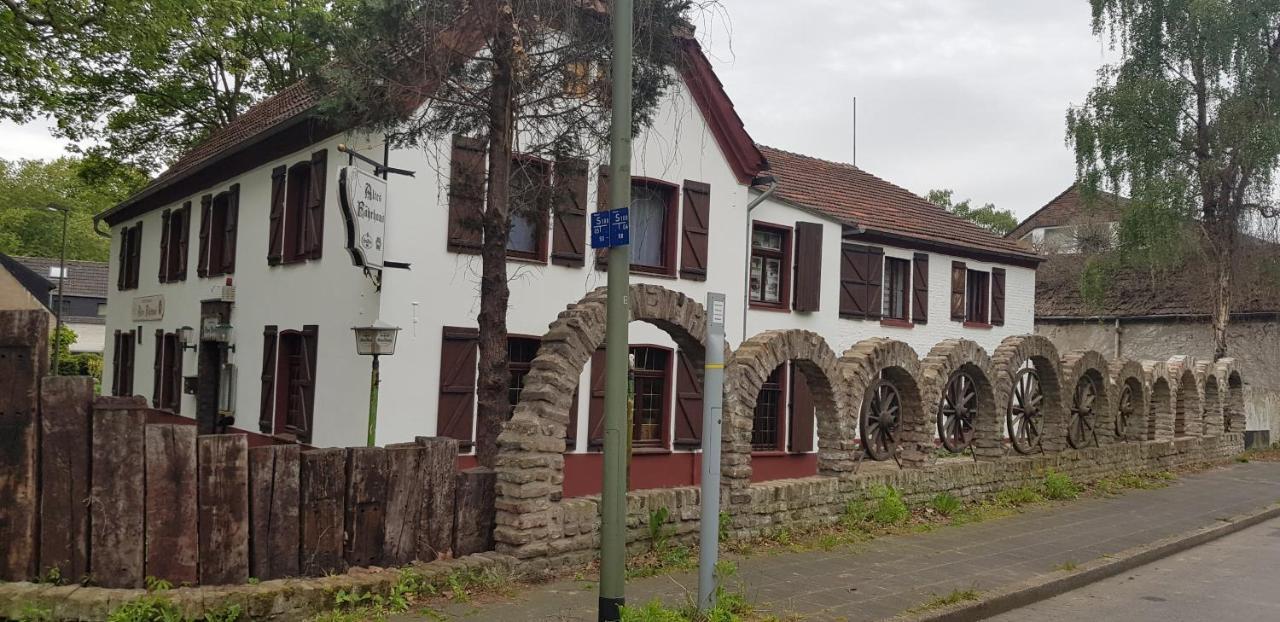 Hotel Altes Fahrhaus Duisbourg Extérieur photo